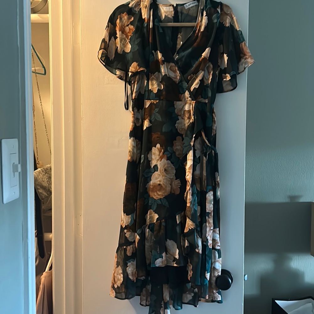 Dark green Calvin Klein wrap dress with slip size 2 with florals